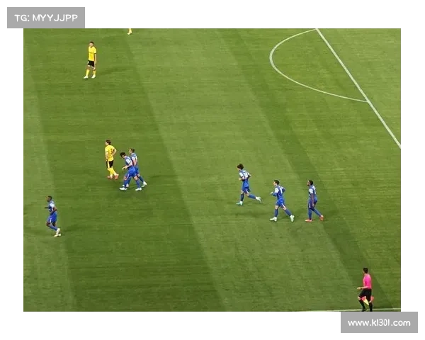 刘诚宇三连斩!申花新星破门,中超掀起新一轮闪耀 刘诚宇三连斩!申花新星破门,中超掀起新一轮闪耀